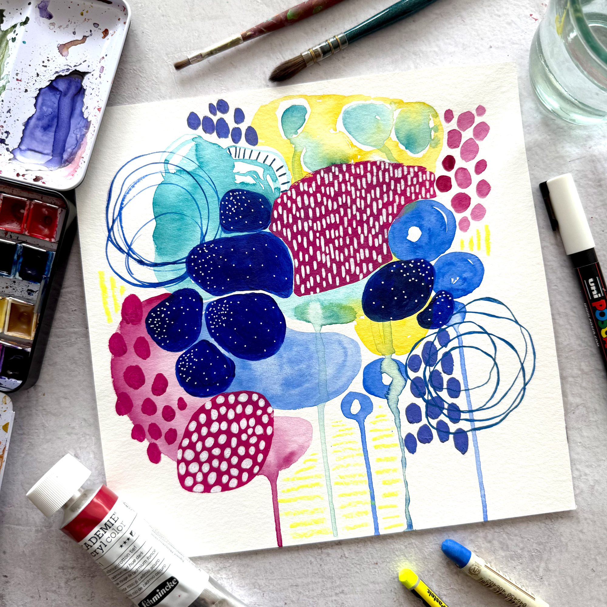 Mixed Media Handlettering Osterkarten;Handlettering Ostern; basteln für Ostern; Lettering für Anfänger; Handlettering Anleitung; Lettern für Anfänger; Handlettering Vorlage; Falsche Kalligrafie; Faux Calligraphy lernen; Aquarellieren mit Brush Pens; Gelbkariert